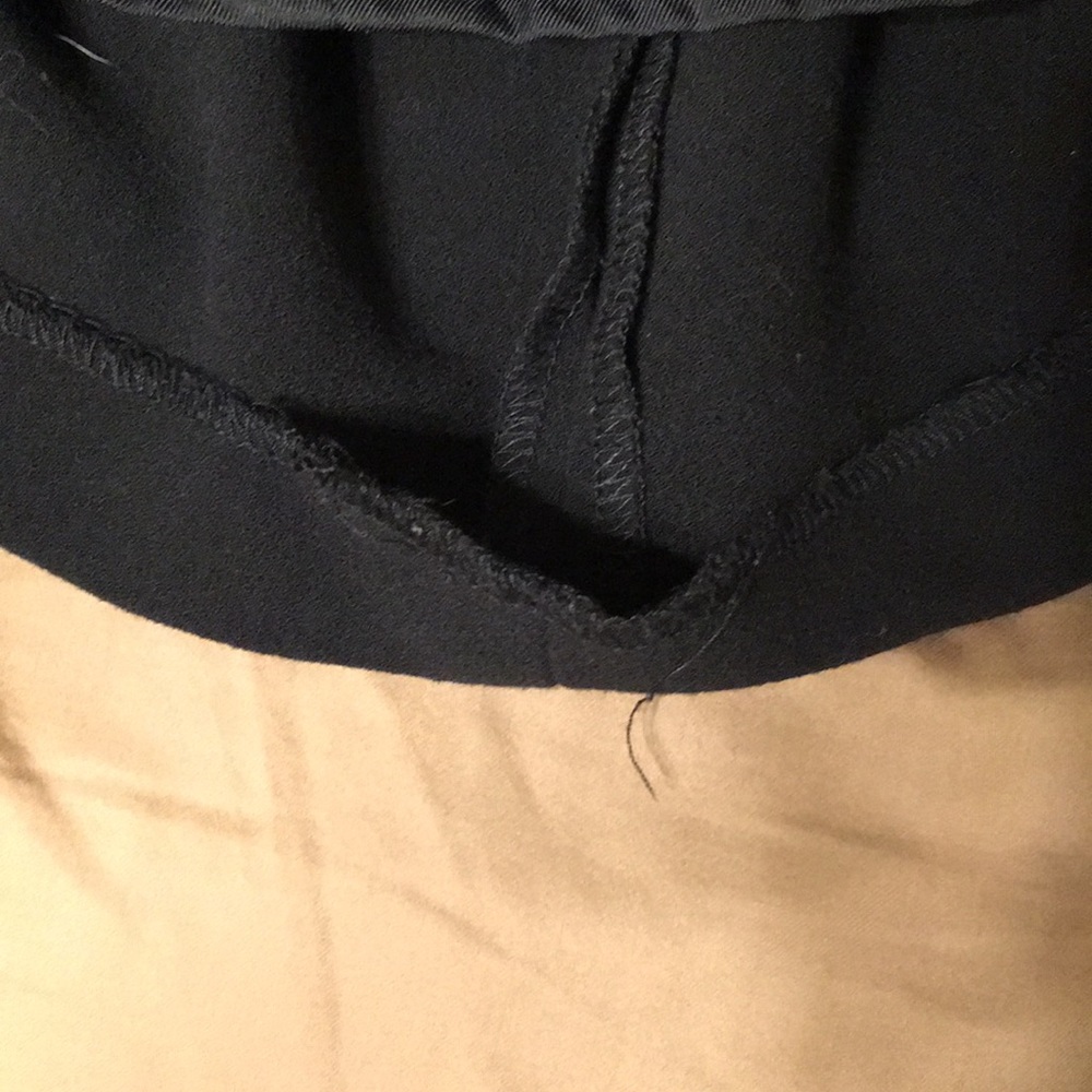 Black pleated mini skirt - Picture 6 of 6